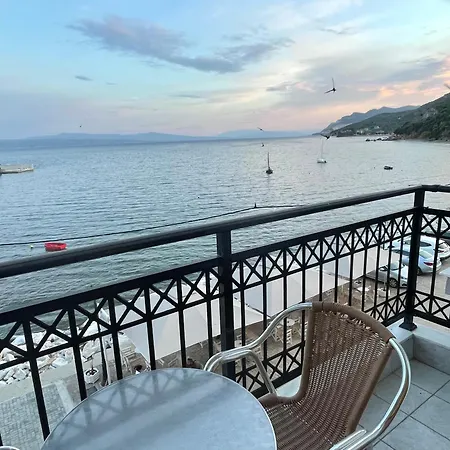 Delfinia Studios Platanias  Extérieur photo